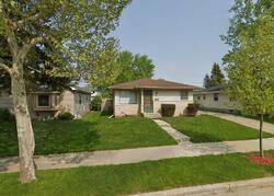 Pre-foreclosure in  Orchard St Racine, WI 53405