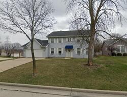 Pre-foreclosure in  S 81st St Milwaukee, WI 53220