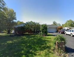 Pre-foreclosure in  Squire Dr Florence, KY 41042