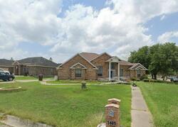 Pre-foreclosure in  Boxwood Crk Kingsville, TX 78363
