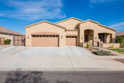 Pre-foreclosure in  N Gidiyup Trl Phoenix, AZ 85085