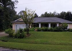Pre-foreclosure in  Insdale St Fort Myers, FL 33905