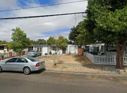 Pre-foreclosure in  E Duane Ave Sunnyvale, CA 94085