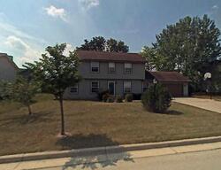 Pre-foreclosure in  W Lake Pointe Dr Franklin, WI 53132