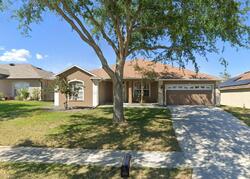 Pre-foreclosure in  Compass Rose Dr Groveland, FL 34736