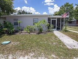 Pre-foreclosure in  41st Ave N Saint Petersburg, FL 33709
