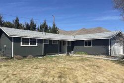 Pre-foreclosure in  Ida Ave Winnemucca, NV 89445