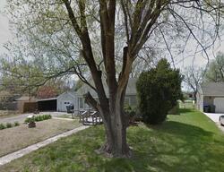 Pre-foreclosure in  NW Taylor St Topeka, KS 66608