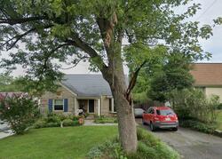 Pre-foreclosure in  Quarry Hill Rd Louisville, KY 40213
