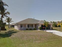 Pre-foreclosure in  NW 8th Pl Cape Coral, FL 33993