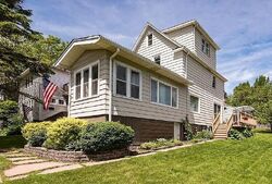 Pre-foreclosure in  Restormel St Duluth, MN 55806