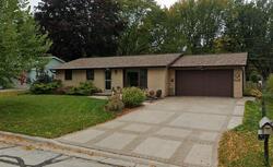 Pre-foreclosure in  Devonwood St Green Bay, WI 54304