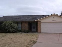 Pre-foreclosure in  SE Hardin Ave Lawton, OK 73501