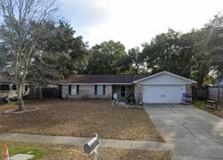 Pre-foreclosure in  Sleepy Bay Blvd Navarre, FL 32566