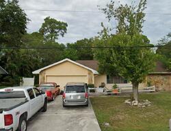  Paleo Pines Cir, Fort Pierce FL