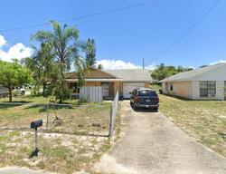 Pre-foreclosure in  NE 22nd Ave Jensen Beach, FL 34957