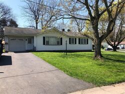  Barcrest Dr, Rochester NY