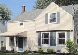Pre-foreclosure in  Kelvin Dr Buffalo, NY 14223