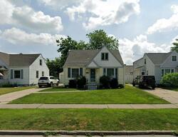 Pre-foreclosure in  Wrexham Ct N Tonawanda, NY 14150
