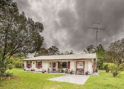 Pre-foreclosure in  N Brahma Ter Crystal River, FL 34428