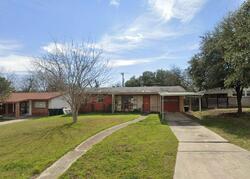 Pre-foreclosure in  Craigmont Ln San Antonio, TX 78213