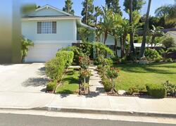 Pre-foreclosure in  Donald Ave Newbury Park, CA 91320
