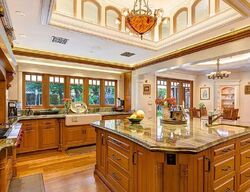  N Creekview Dr, Orange CA