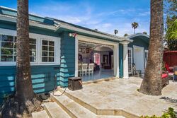 Pre-foreclosure in  Venice Blvd Venice, CA 90291