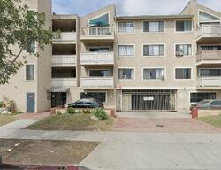 Pre-foreclosure in  Cedar Ave Unit 323 Long Beach, CA 90813