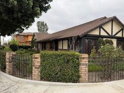 Pre-foreclosure in  Cherokee Dr Downey, CA 90241