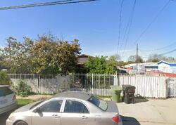  E 126th St, Compton CA
