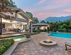 Pre-foreclosure in  Wynn Rd Pasadena, CA 91107