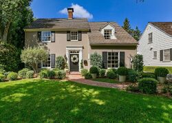 Pre-foreclosure in  Glen Summer Rd Pasadena, CA 91105