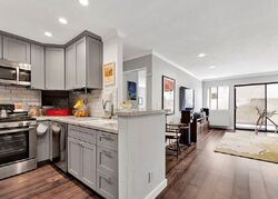 Pre-foreclosure in  VALENCIA ST Los Angeles, CA 90015