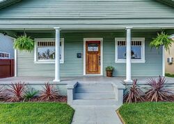 Pre-foreclosure in  Carmona Ave Los Angeles, CA 90019