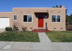 Pre-foreclosure in  L Ave National City, CA 91950