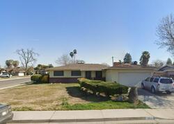 Pre-foreclosure in  S 2nd St Kerman, CA 93630