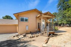 Pre-foreclosure in  Oxford Ct Shingle Springs, CA 95682