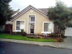  W Cromwell Ave, Clovis CA