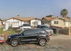 Pre-foreclosure in  Hood St Arvin, CA 93203