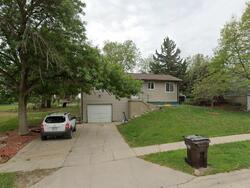 Pre-foreclosure in  Chester St Lincoln, NE 68526