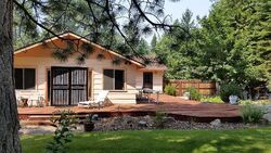 Pre-foreclosure in  Rainbow Dr Mount Shasta, CA 96067