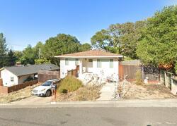 Pre-foreclosure in  Sunny Hill Dr Petaluma, CA 94952