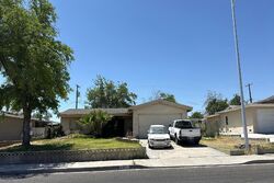 Pre-foreclosure in  Longridge Ave Las Vegas, NV 89146