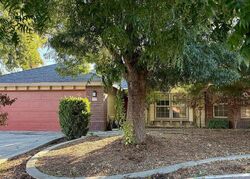  Grace Ct, Lemoore CA