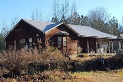 Pre-foreclosure in  SKELTON RD Bankston, AL 35542