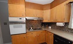 Pre-foreclosure in  N 9th St Bangor, PA 18013