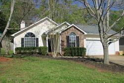 Pre-foreclosure in  BRENTFIELD DR Rock Hill, SC 29732