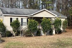 Pre-foreclosure in  HAPPY TRL Macon, GA 31220