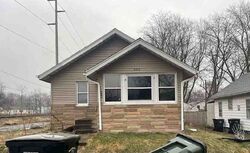 Pre-foreclosure in  S 28th St South Bend, IN 46615